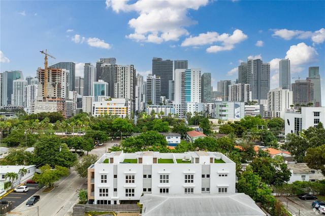 434 SW 10th St A, Miami, FL 33130