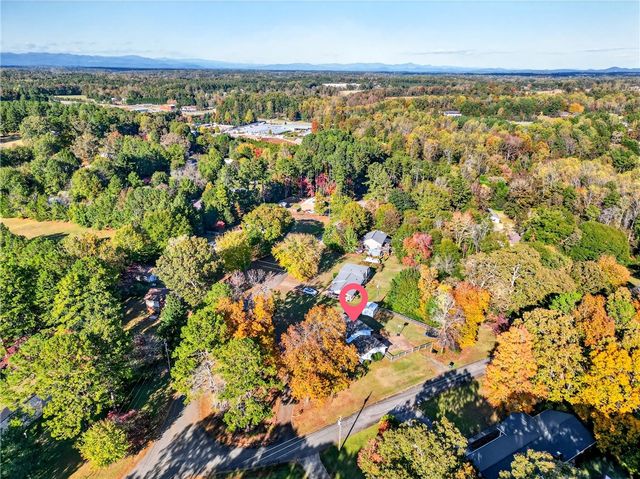 315 Arrowood Circle, Seneca, SC 29672