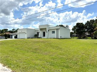515 Broadway AVE, Lehigh Acres, FL 33972