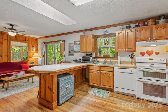 1778 and 1780 Happy Acres Road, Brevard, SC 28712