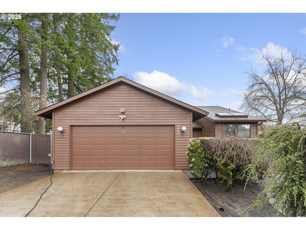 7945 Sw SORRENTO Rd, Beaverton, OR 97008