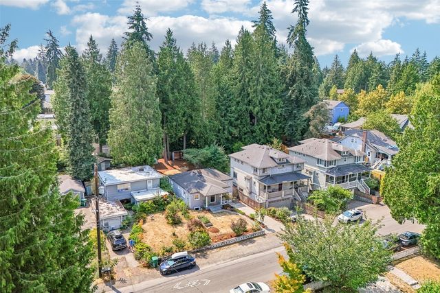 1025 NE 103rd Street, Seattle, WA 98125