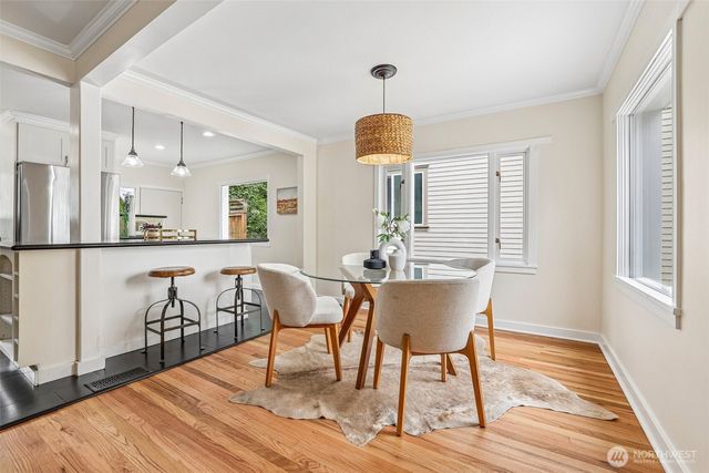 1025 NE 103rd Street, Seattle, WA 98125