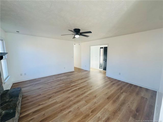 1109 Whiskerlake Drive, Fayetteville, NC 28312