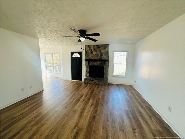 1109 Whiskerlake Drive, Fayetteville, NC 28312