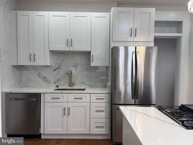 613 ROXBORO PL NW, Washington, DC 20011