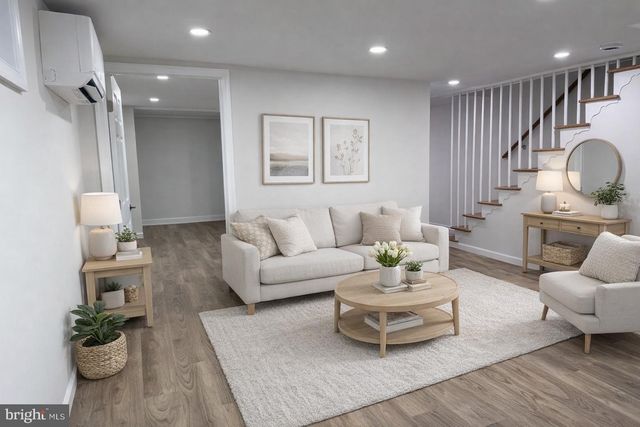 613 ROXBORO PL NW, Washington, DC 20011