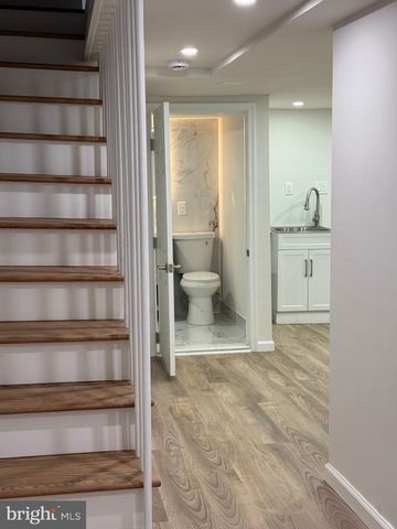 613 ROXBORO PL NW, Washington, DC 20011