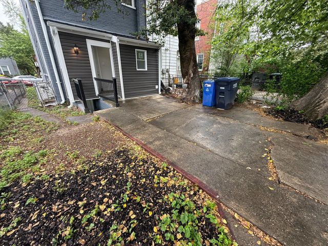 613 ROXBORO PL NW, Washington, DC 20011