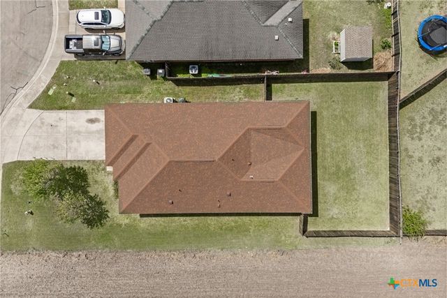 1513 Monte Vista Drive, Lockhart, TX 78644