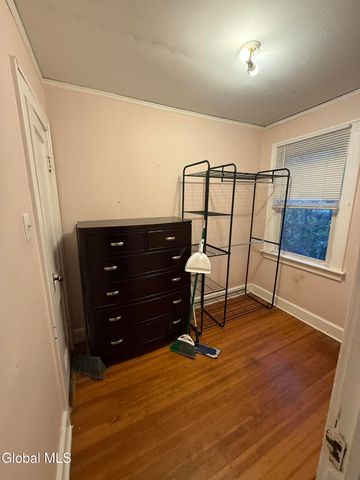 40 Spruce Street, Rensselaer, NY 12144