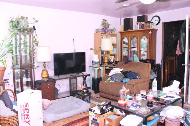 7115 W Hunter Drive, Hitchcock, TX 77563