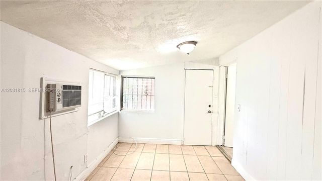 1878 NW 112th Ter 1, Miami, FL 33167