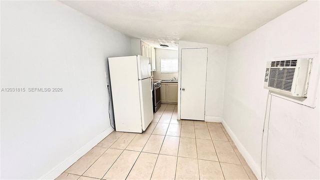 1878 NW 112th Ter 1, Miami, FL 33167