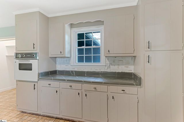 234 Country Glen, Pelzer, SC 29796
