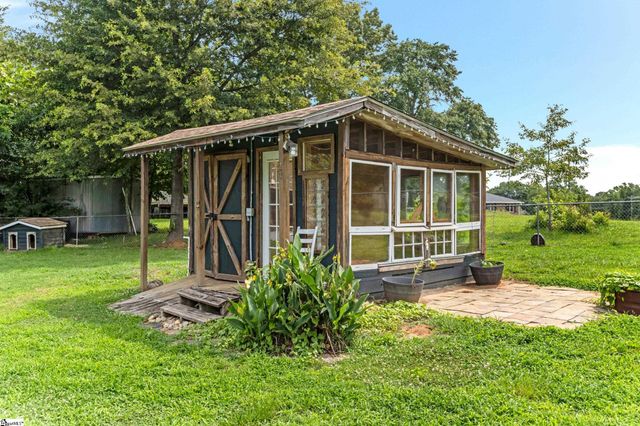 234 Country Glen, Pelzer, SC 29796