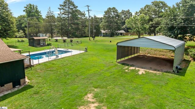234 Country Glen, Pelzer, SC 29796
