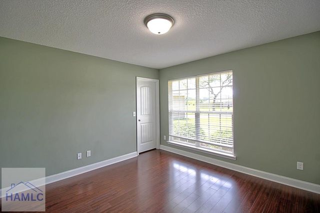 720 Highgrove Court, Hinesville, GA 31313