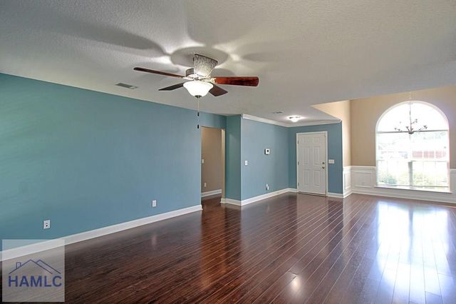 720 Highgrove Court, Hinesville, GA 31313