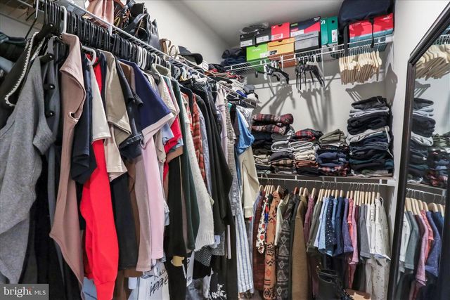 183 ONTARIO DR, Falling Waters, WV 25419