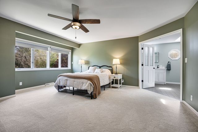 6N131 Old Homestead Road, St. Charles, IL 60175