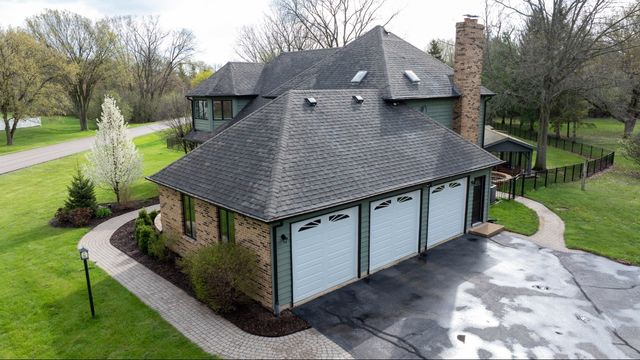 6N131 Old Homestead Road, St. Charles, IL 60175