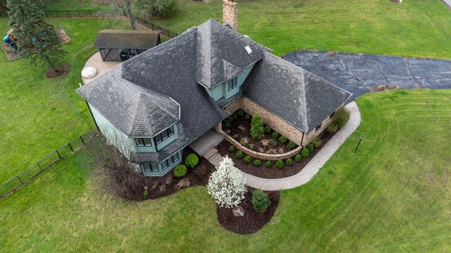 6N131 Old Homestead Road, St. Charles, IL 60175
