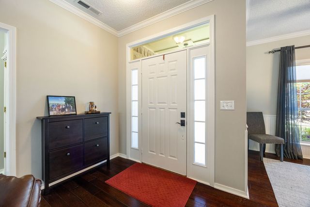3383 N Southridge Drive, Fayetteville, AR 72703