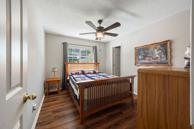 3383 N Southridge Drive, Fayetteville, AR 72703