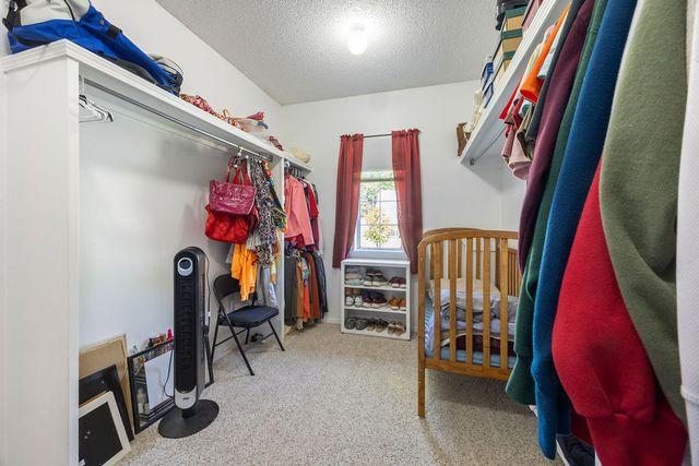 3383 N Southridge Drive, Fayetteville, AR 72703