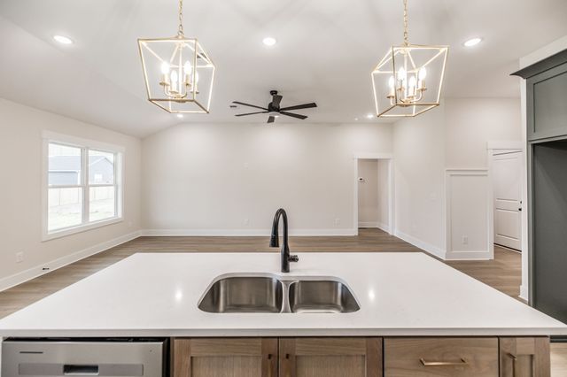 3043 Ayrshire Dr, Greenbrier, TN 37073