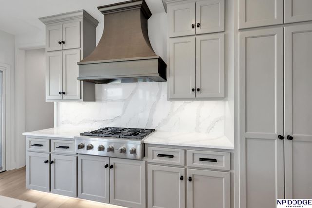 12620 S 78 Avenue, Papillion, NE 68046