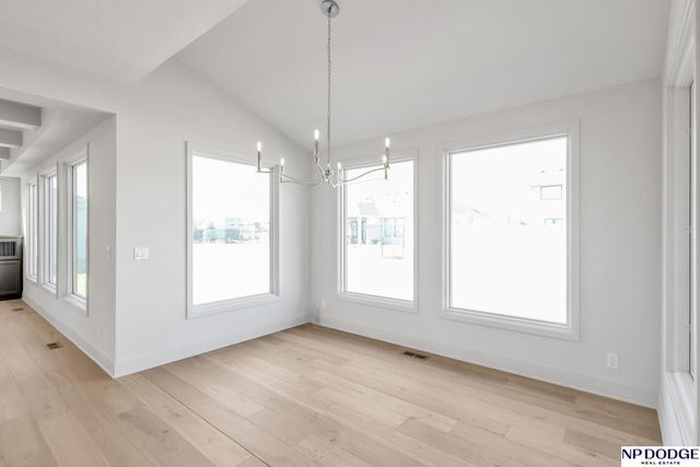 12620 S 78 Avenue, Papillion, NE 68046