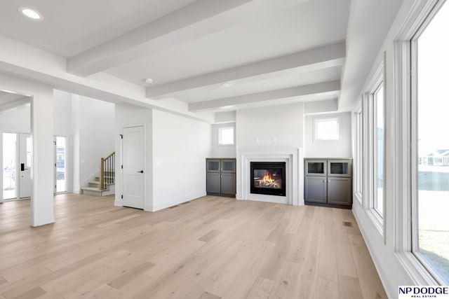 12620 S 78 Avenue, Papillion, NE 68046