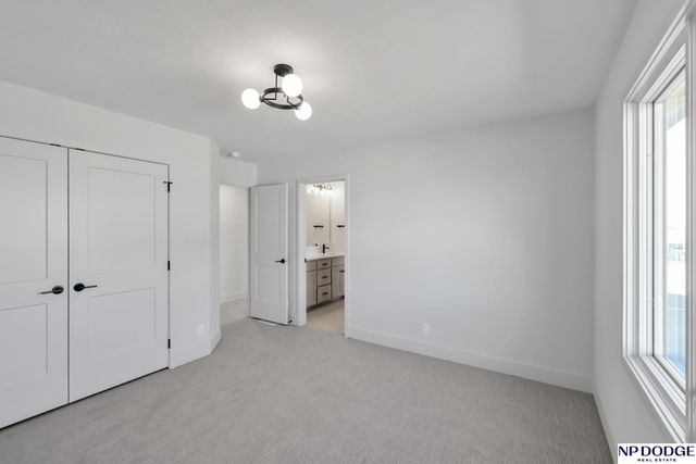 12620 S 78 Avenue, Papillion, NE 68046