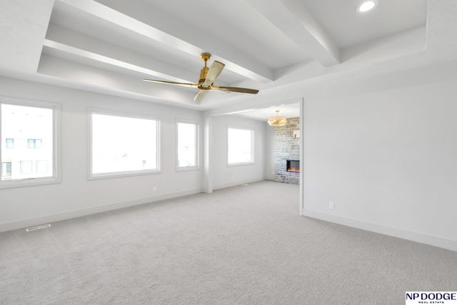 12620 S 78 Avenue, Papillion, NE 68046