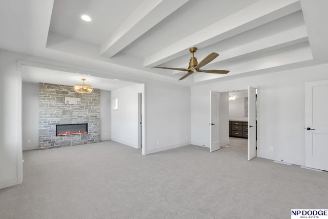 12620 S 78 Avenue, Papillion, NE 68046