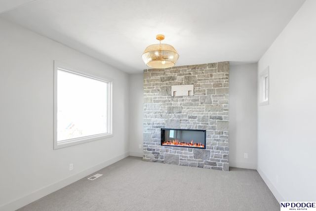 12620 S 78 Avenue, Papillion, NE 68046