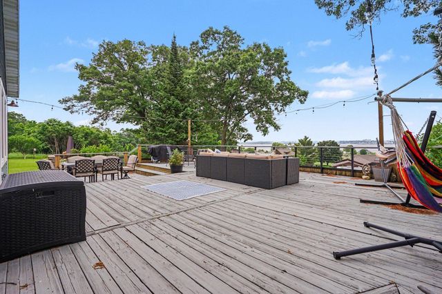 1102 Central Avenue, North Muskegon City, MI 49445
