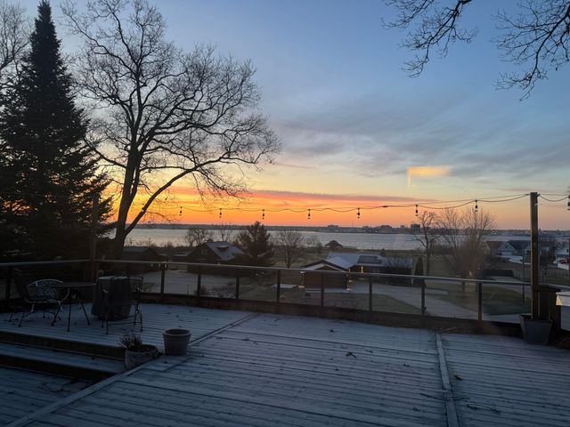 1102 Central Avenue, North Muskegon City, MI 49445