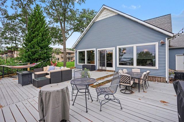 1102 Central Avenue, North Muskegon City, MI 49445