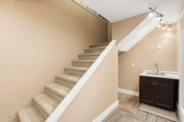 391 Timbertree Branch Road, Kingsport, TN 37660