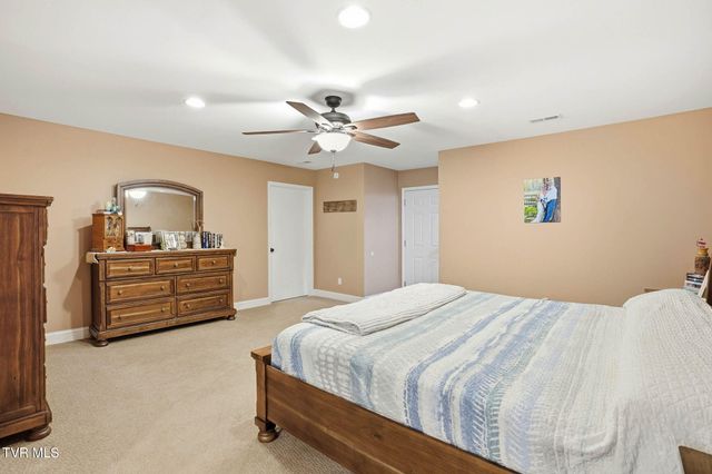 391 Timbertree Branch Road, Kingsport, TN 37660