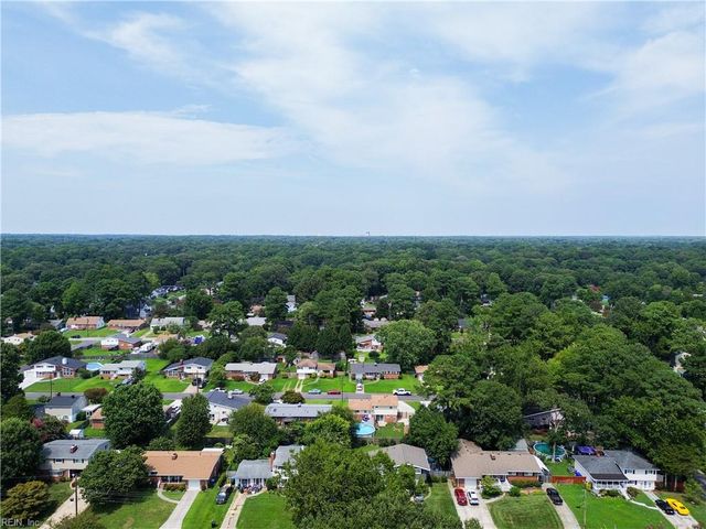 3709 Marilyn LN, Virginia Beach, VA 23452