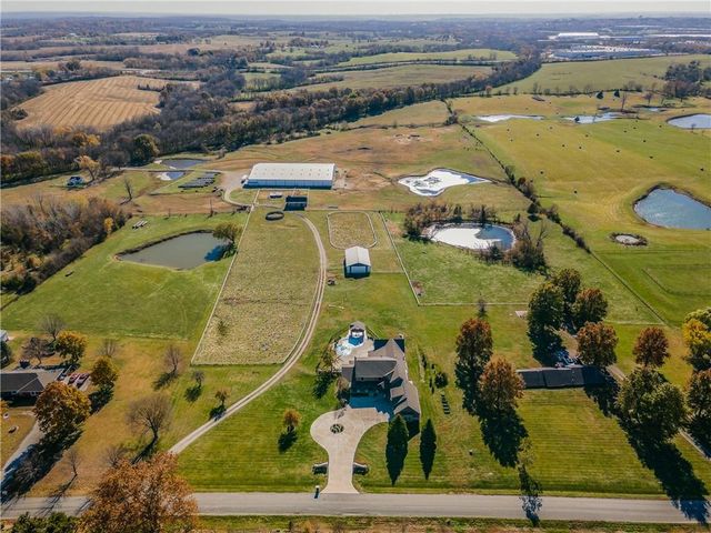 15615 NE 116th Street, Kearney, MO 64060