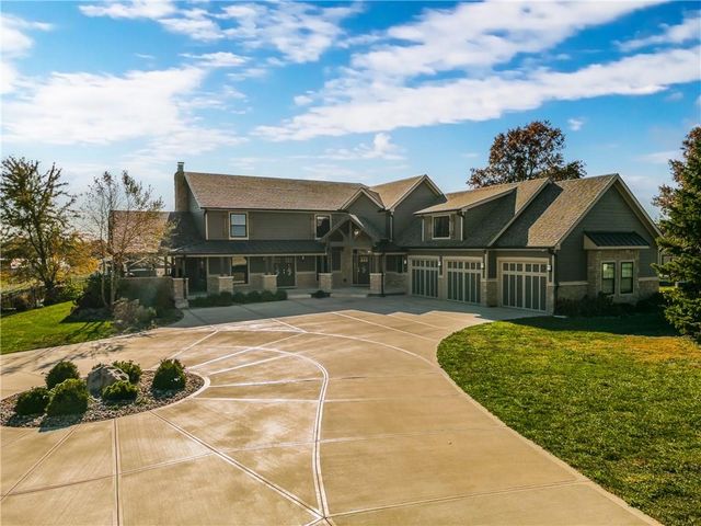 15615 NE 116th Street, Kearney, MO 64060