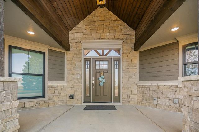 15615 NE 116th Street, Kearney, MO 64060
