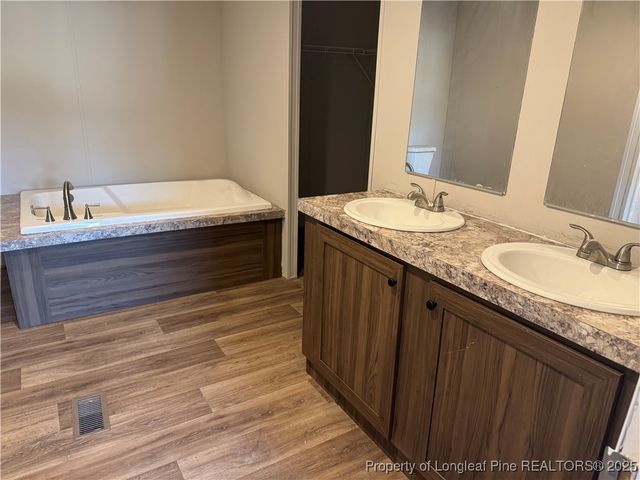 44 Bermuda Drive, St Pauls, NC 28384