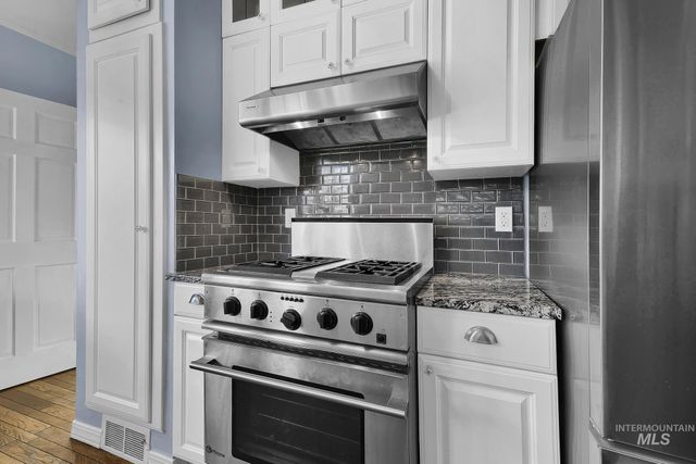 1406 N Harrison Blvd, Boise, ID 83702