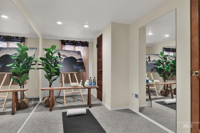 1406 N Harrison Blvd, Boise, ID 83702